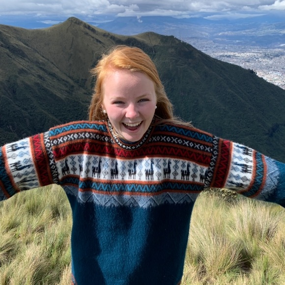 Meet your Posher, Sarah - Picture 1 of 1